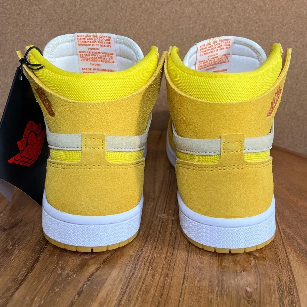 Jordan 1 high
Air Zoom COMFORT 2 
Brand new - Picture 7 of 16